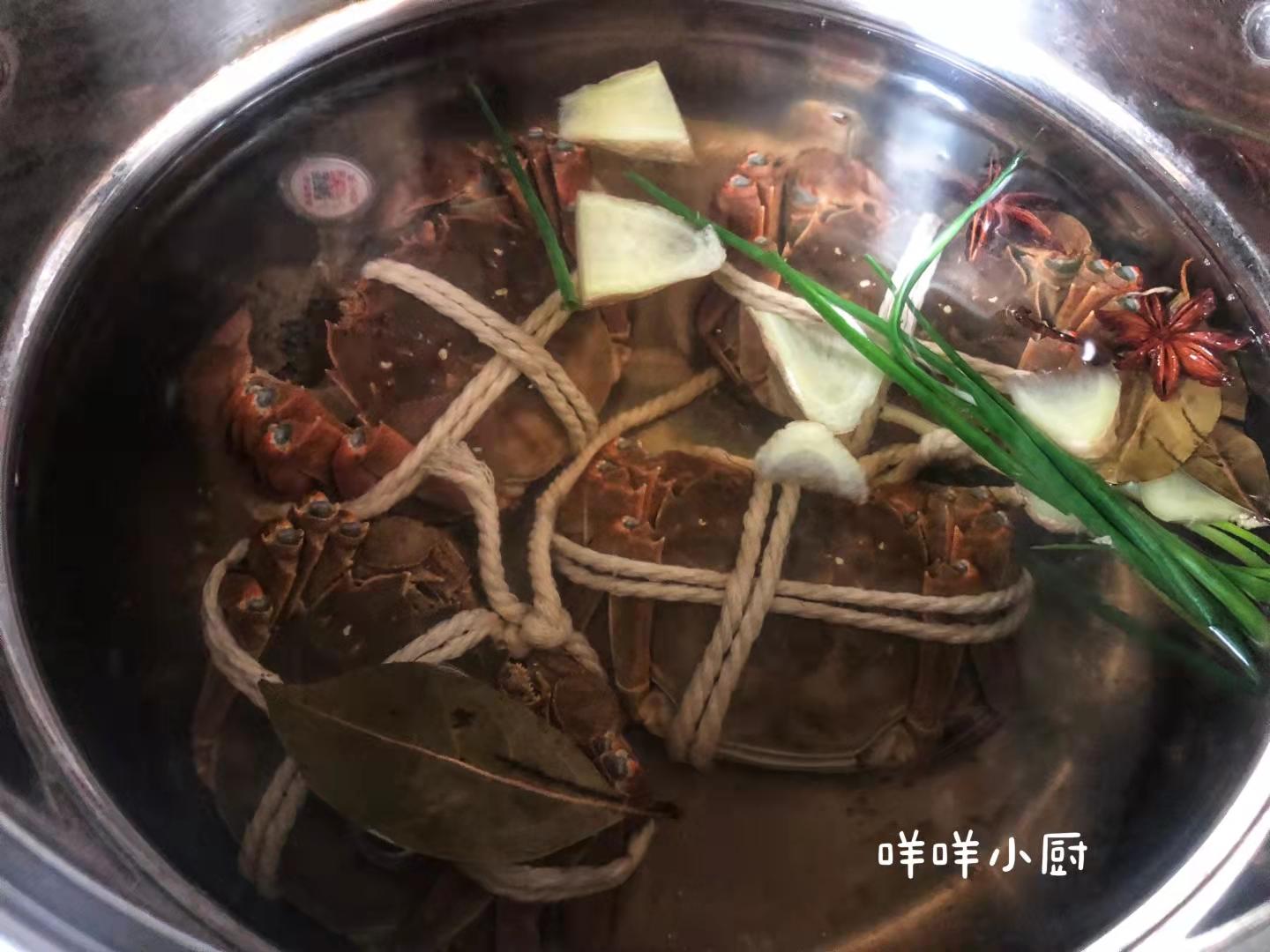 如何做螃蟹好吃又简单(螃蟹该怎么做)