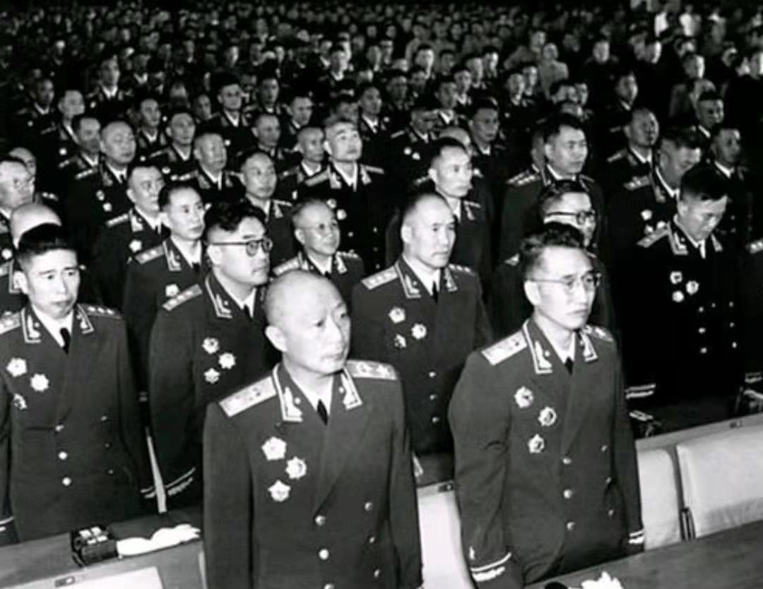 中国中将军衔名单及简介(177位中将军排名顺序)